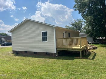 922 Dixie St, Burlington, NC 27217