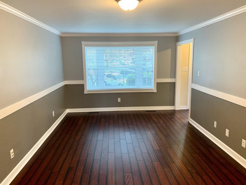 922 Hampshire Ct, Cary, NC 27511
