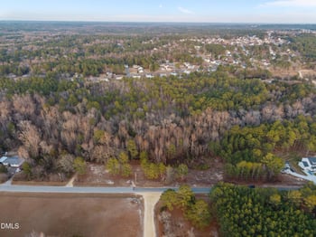 922 Roberts Rd, Sanford, NC 27332