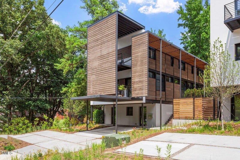 922 Tower St, Raleigh, NC 27607