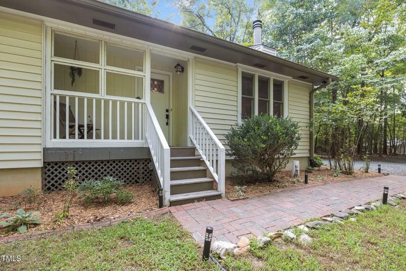 9220 Coach Way, Chapel Hill, NC 27516