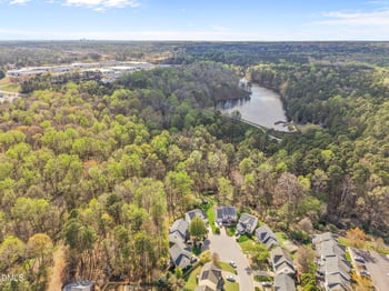 9220 Pennythorne Ct, Raleigh, NC 27615