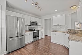 9220 Pennythorne Ct, Raleigh, NC 27615