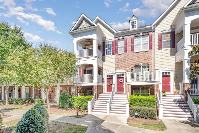9221 Calabria Dr #105, Raleigh, NC 27617