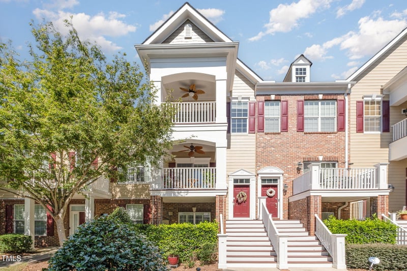 9221 Calabria Dr #105, Raleigh, NC 27617