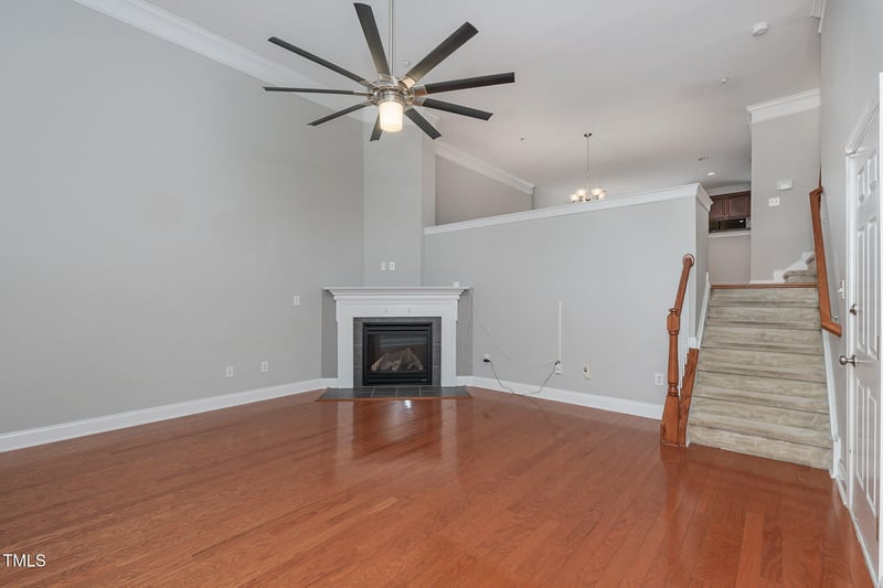 9221 Calabria Dr #116, Raleigh, NC 27617
