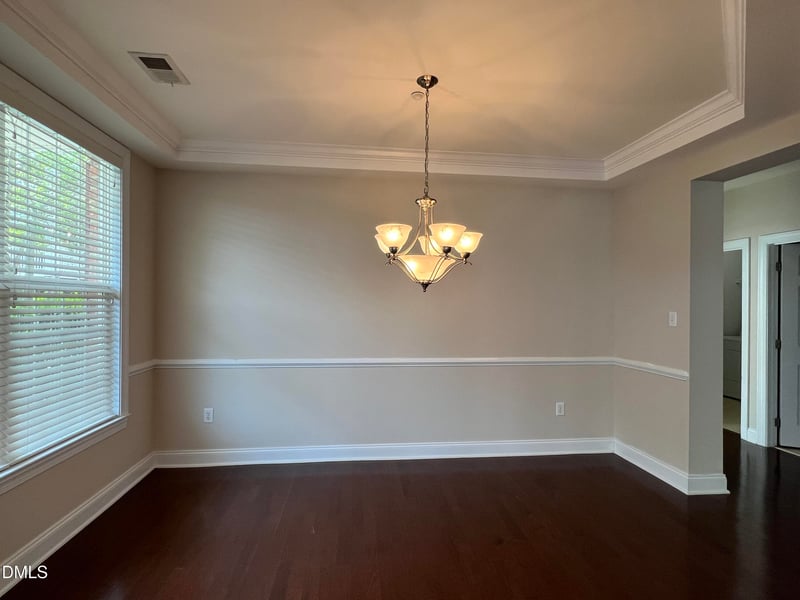 9221 Calabria Dr #121, Raleigh, NC 27617