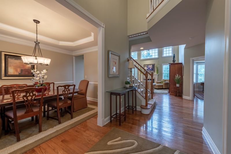 9224 Meadow Mist Ct, Raleigh, NC 27617
