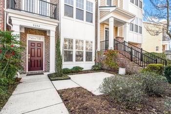 9226 Wooden Rd, Raleigh, NC 27617