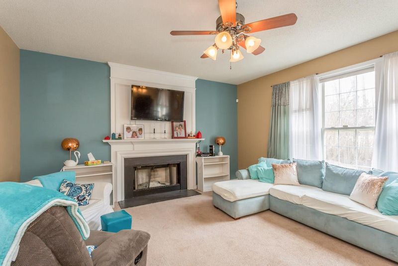 9229 Miranda Dr, Raleigh, NC 27617