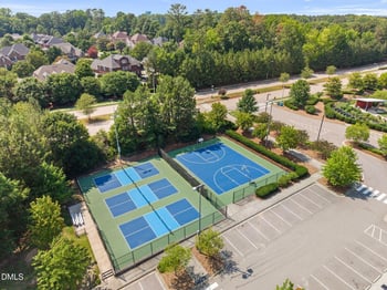 923 Dominion Hill Dr, Cary, NC 27519