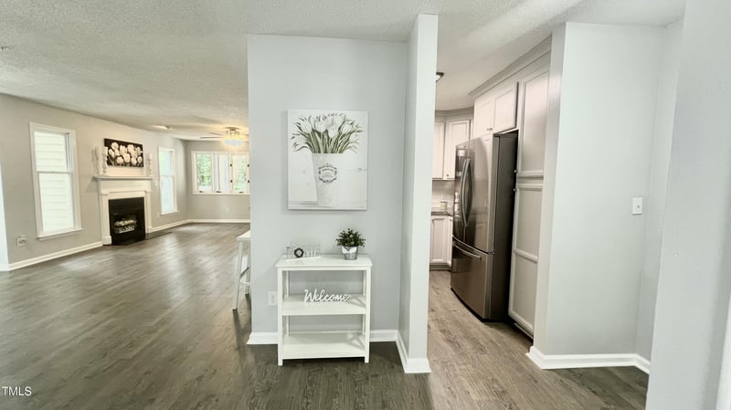 923 Springfork Dr, Cary, NC 27513