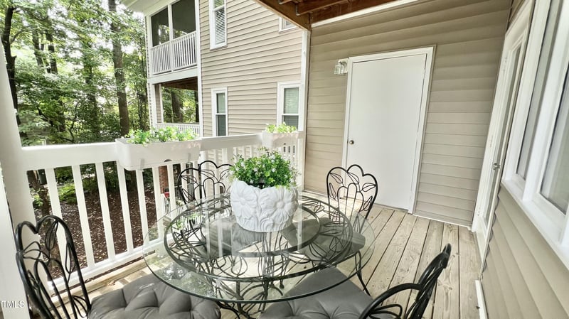 923 Springfork Dr, Cary, NC 27513