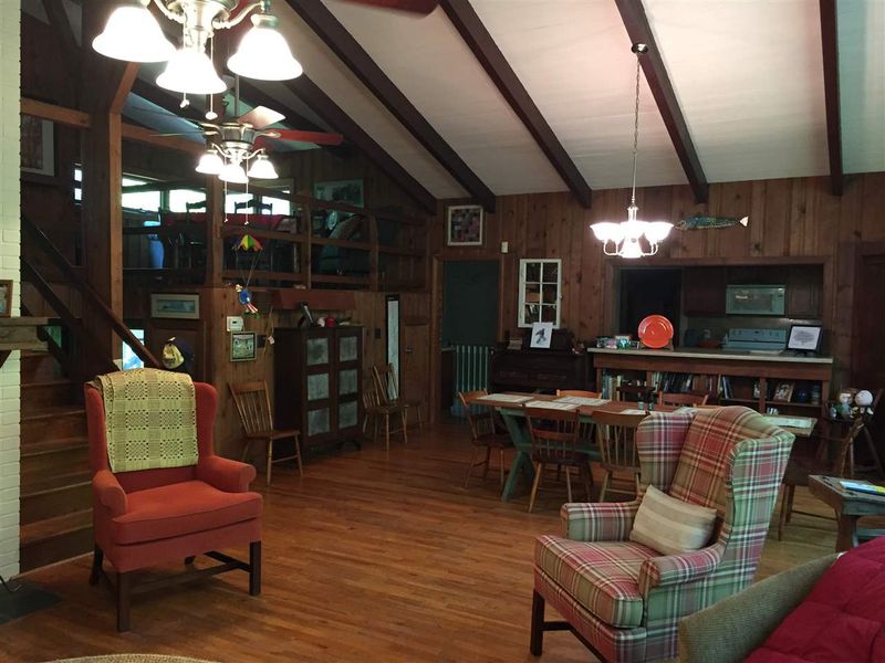 923 W Us 64 Hw, Pittsboro, NC 27312