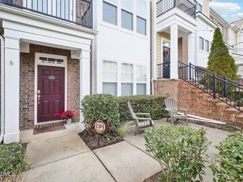 9238 Wooden Rd, Raleigh, NC 27617