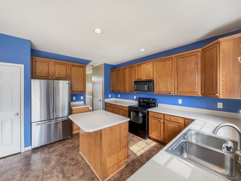 924 Arbor Greene Dr, Garner, NC 27529