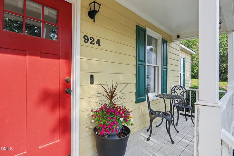 924 Big Bend Ct, Wake Forest, NC 27587