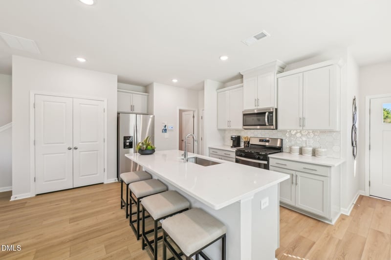 924 Broadleaf Tc, Mebane, NC 27302