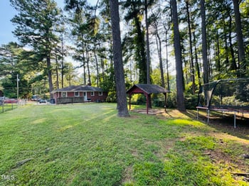 924 Buckhorn St, Henderson, NC 27536