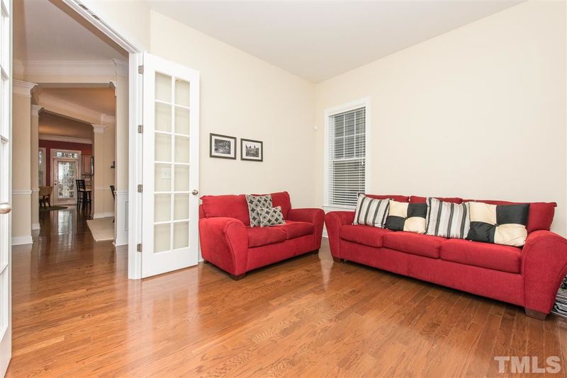 924 Chapanoke Rd, Raleigh, NC 27603
