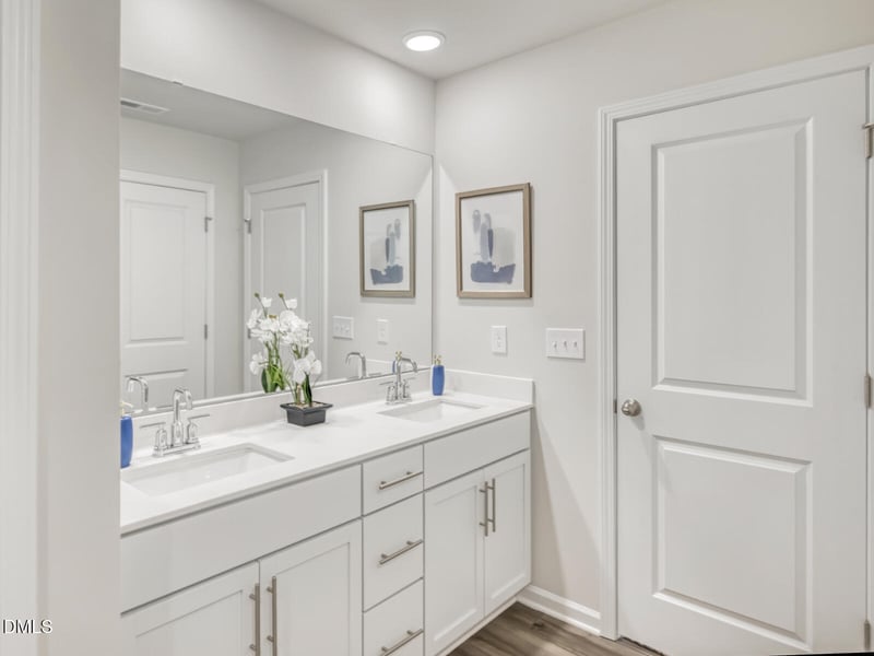 924 Grand Mesa Dr, Garner, NC 27529