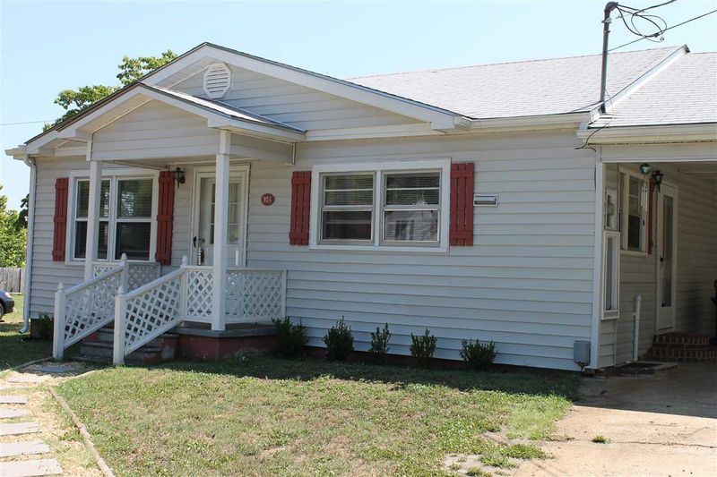 924 Hobbs St, Clayton, NC 27520