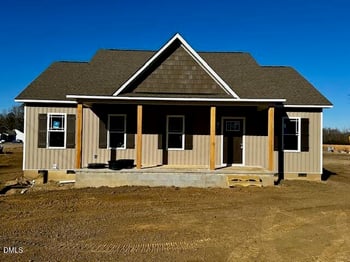 924 Micro Rd, Selma, NC 27576