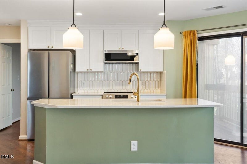 924 New Kent Pl, Cary, NC 27511