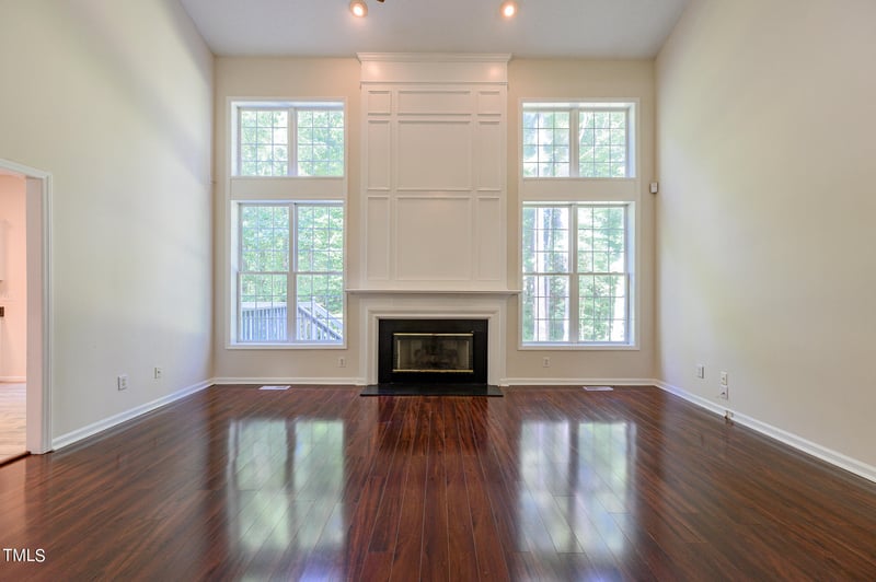 9245 Miranda Dr, Raleigh, NC 27617