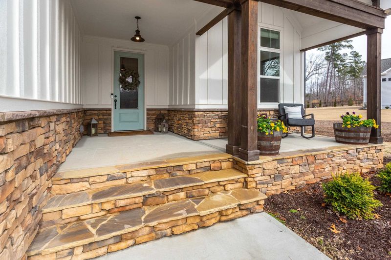 9248 Yardley Town Dr, Wake Forest, NC 27587