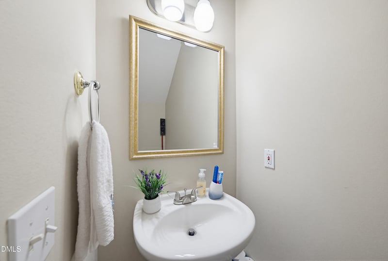 9249 Shallcross Way, Raleigh, NC 27617