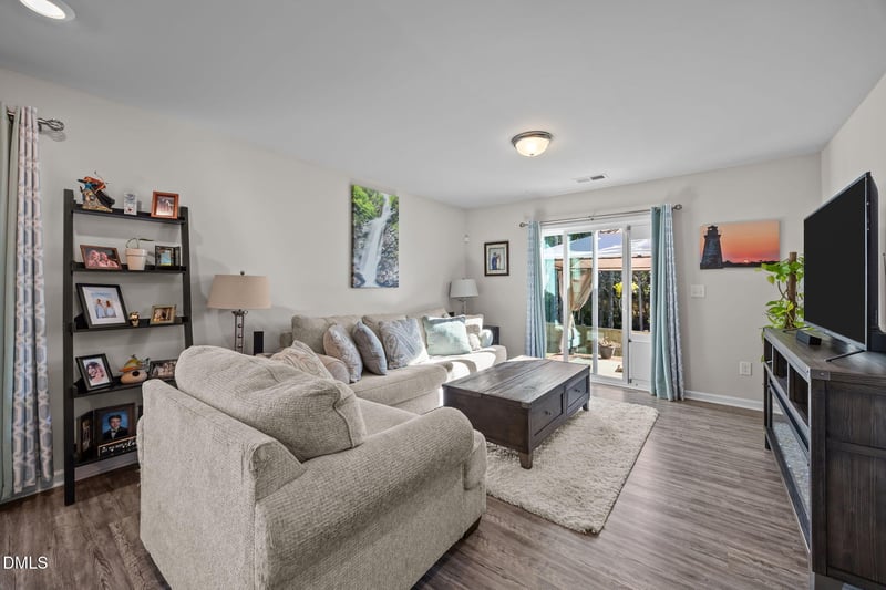 925 Bellewood Gardens Dr, Angier, NC 27501