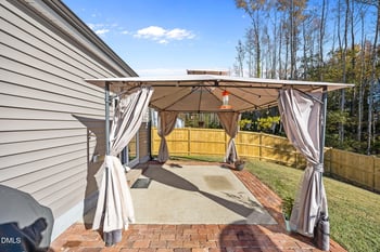 925 Bellewood Gardens Dr, Angier, NC 27501