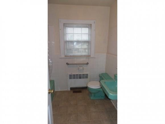 925 Broadway Rd, Sanford, NC 27330