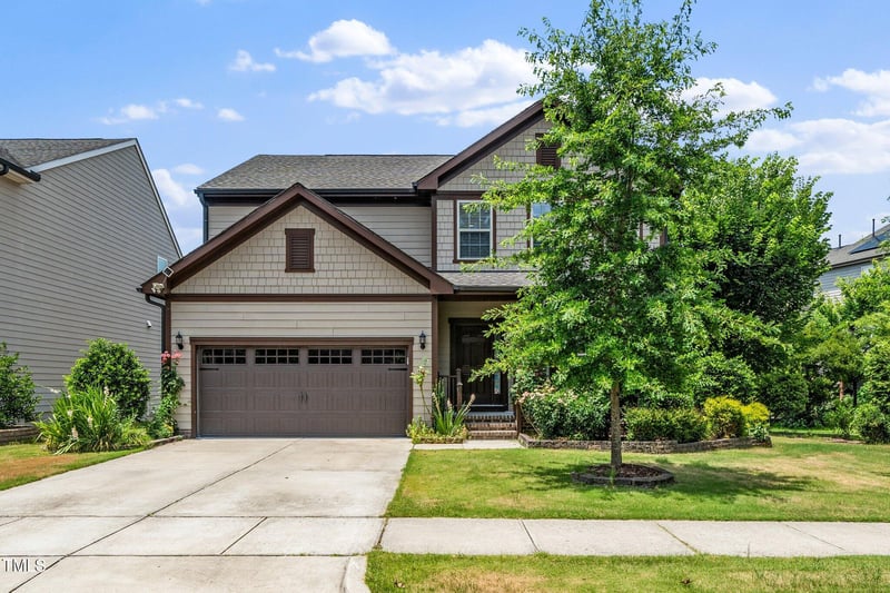 925 Cozy Oak Ave, Cary, NC 27519