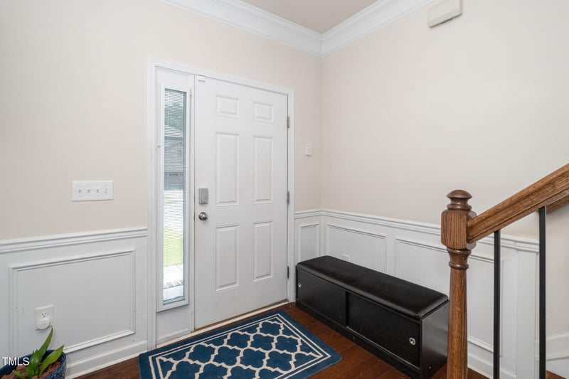 925 Cozy Oak Ave, Cary, NC 27519