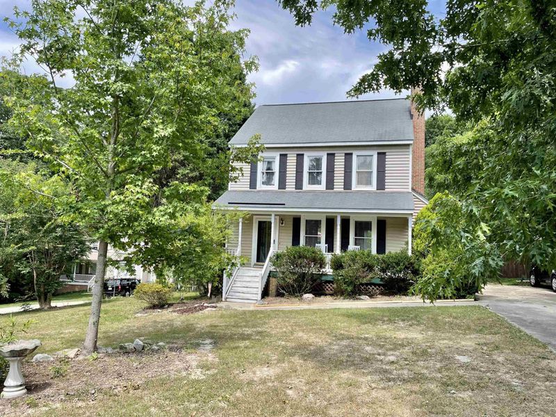 925 Fairlong Rd, Wake Forest, NC 27587