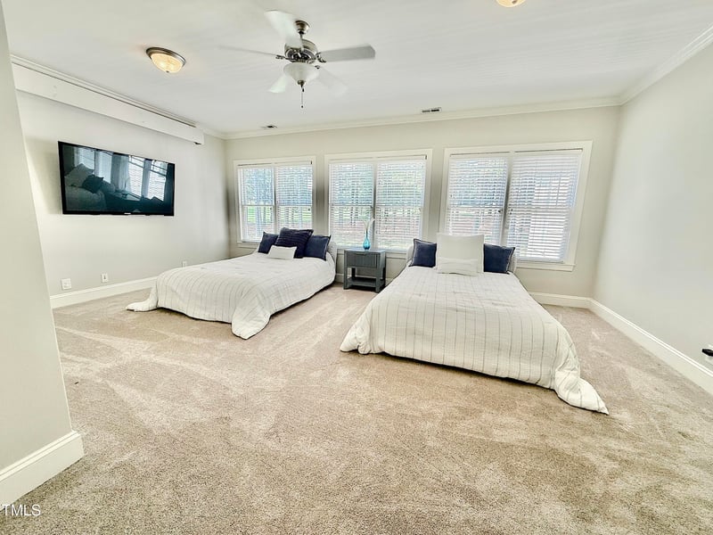 925 Hidden Jewel Ln, Wake Forest, NC 27587