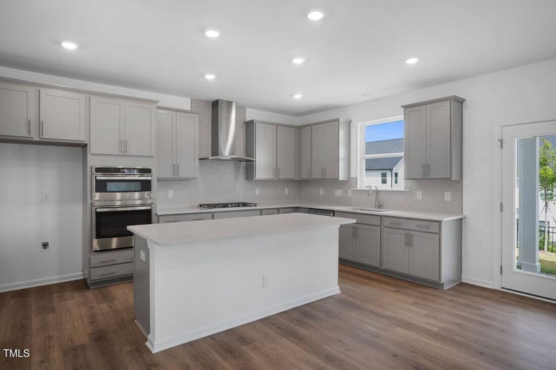 925 Kinglet House Rd, Knightdale, NC 27545