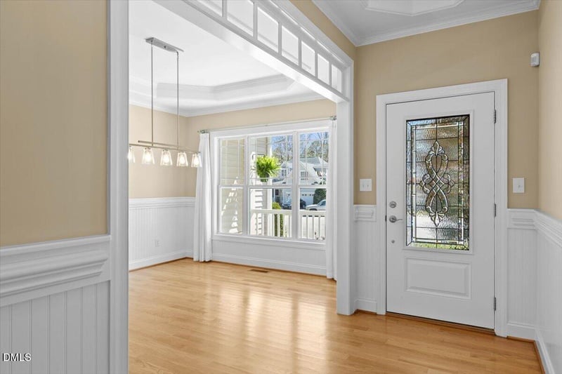 925 Lukestone Dr, Fuquay Varina, NC 27526