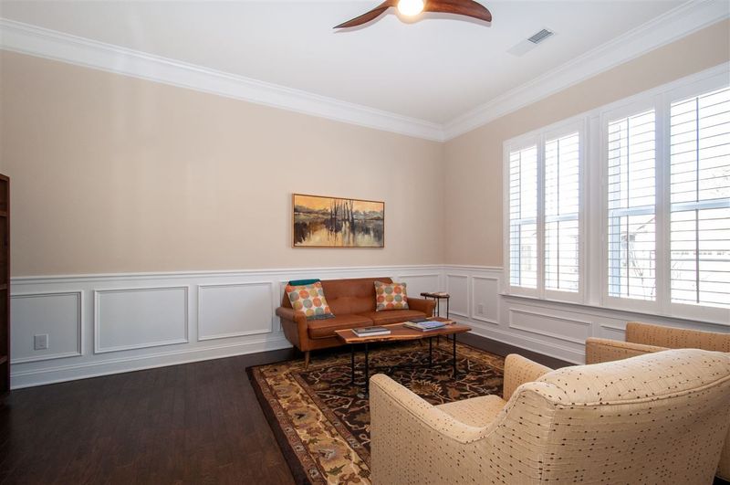 925 Mere Oak Dr, Raleigh, NC 27615