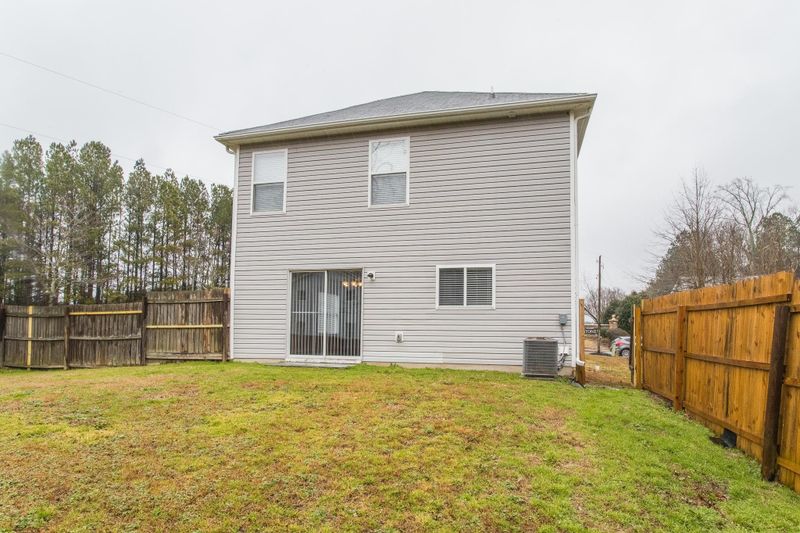 925 Obsidian Way, Durham, NC 27703