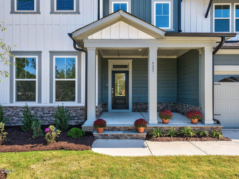 925 Serenity Walk Pw, Fuquay Varina, NC 27526
