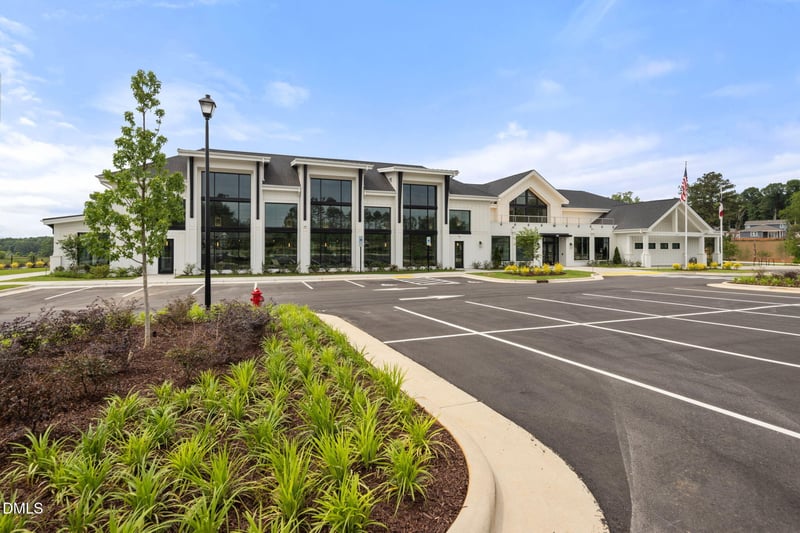925 Steeplechase Blvd, Clayton, NC 27520