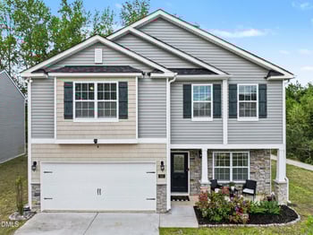 925 Winter Cress Dr, Zebulon, NC 27597