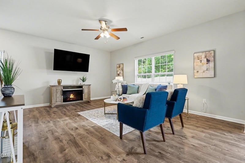 925 Winter Cress Dr, Zebulon, NC 27597