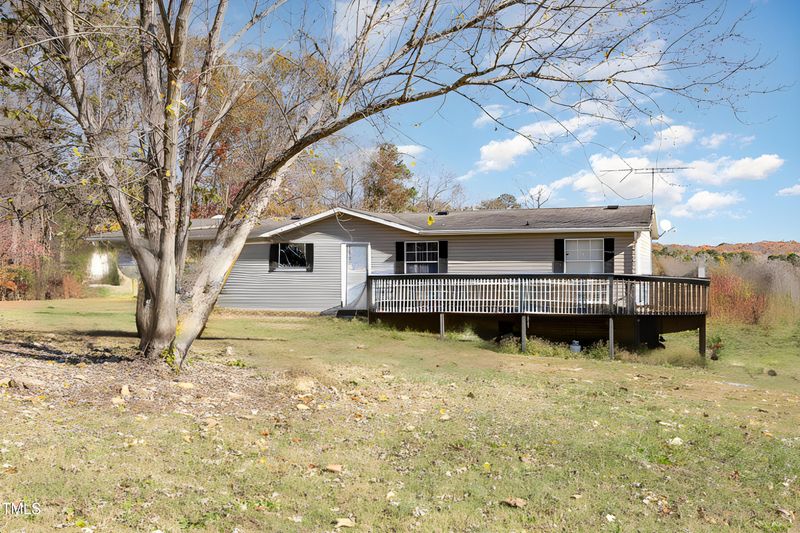 9256 Perry Rd, Graham, NC 27253