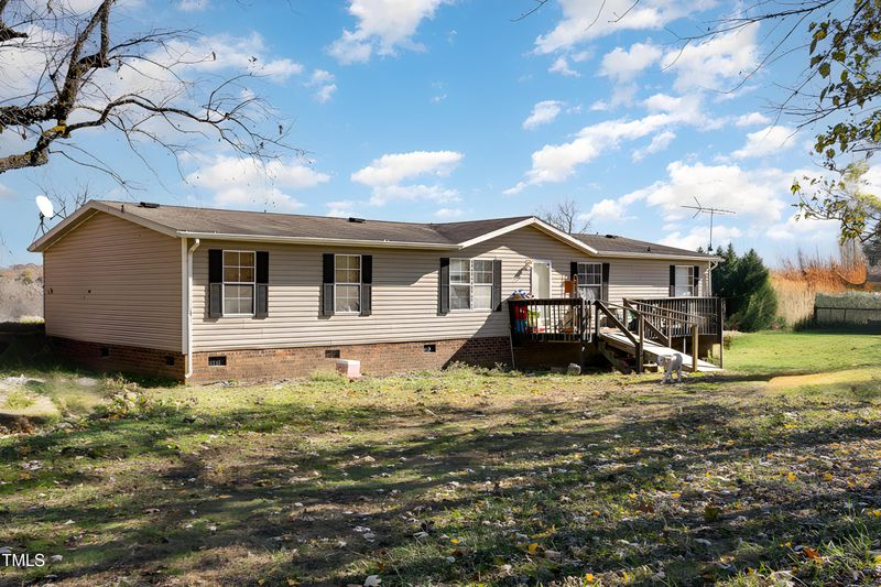 9256 Perry Rd, Graham, NC 27253