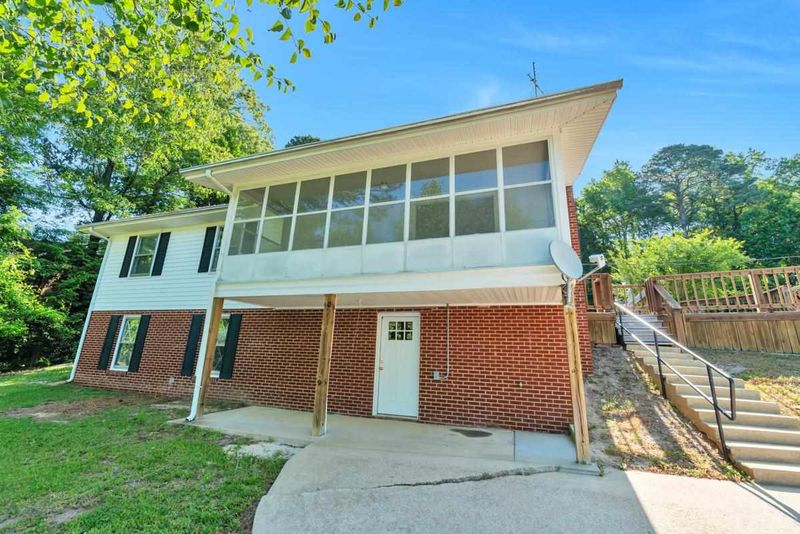 9258 S Nc 39 Hw, Zebulon, NC 27597