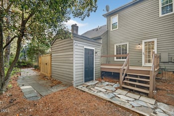 926 Albany Ct, Raleigh, NC 27615